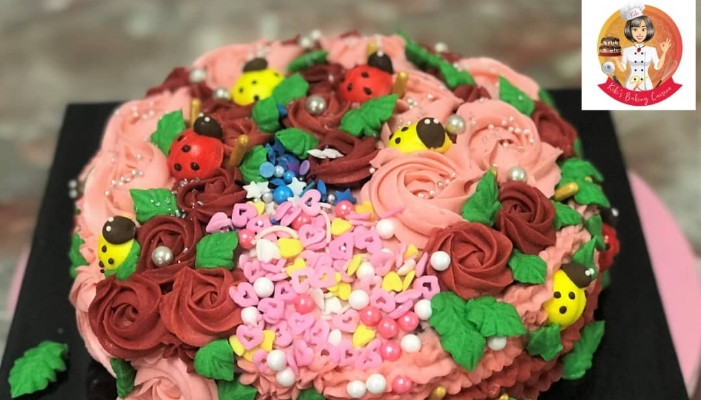 Customize 'Floral'Butter Sugar Icing Cake.