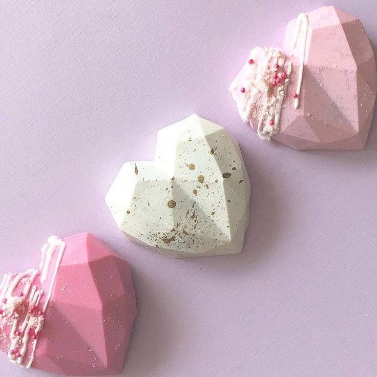 Geometric Cake Hearts 💕