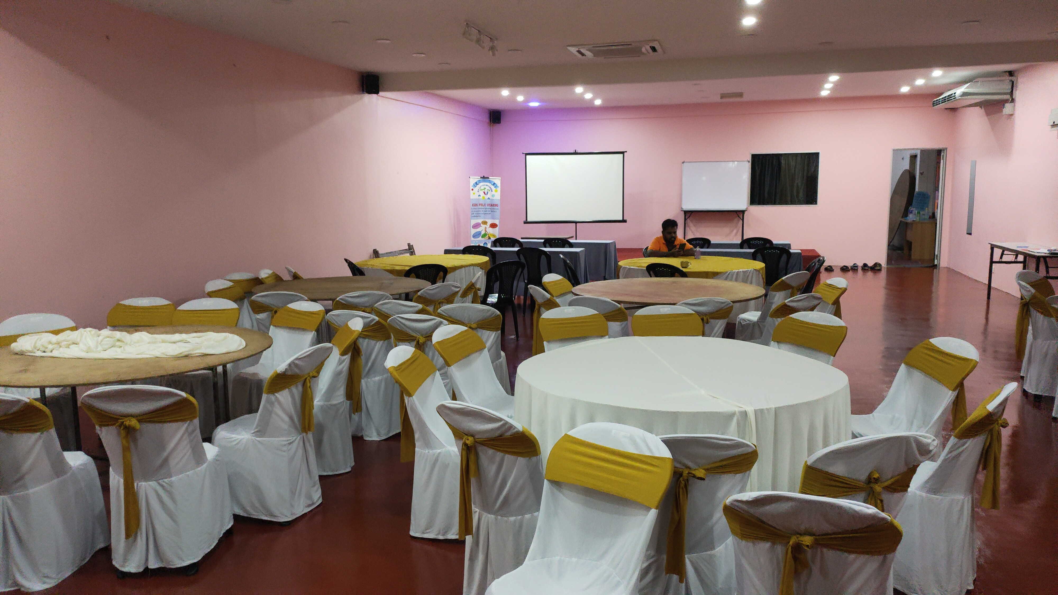 Giant Event Hall