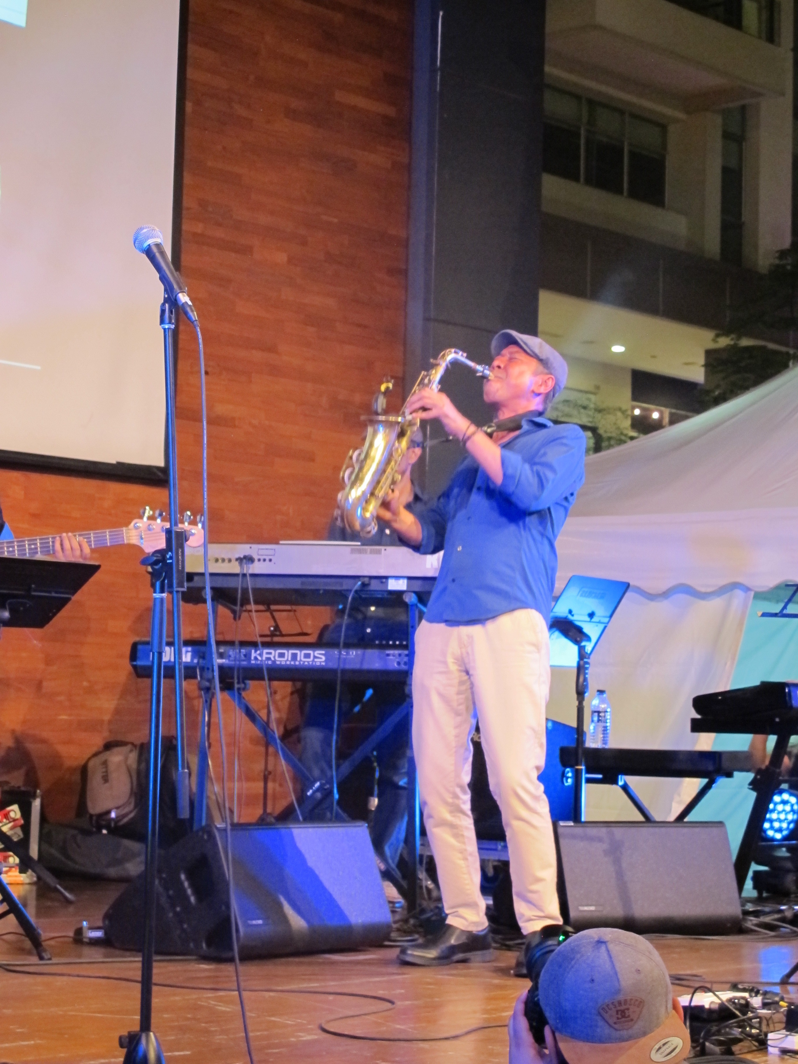 Azmi Hairudin Saxophonist